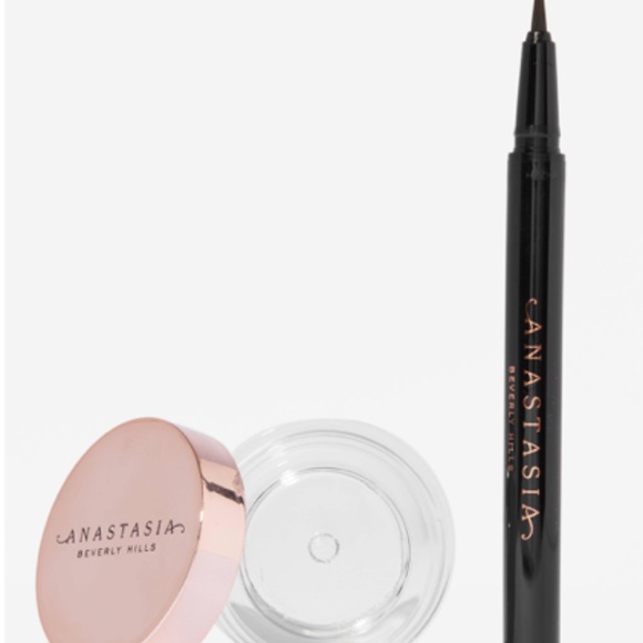 Anastasia Beverly Hills Laminated Look Brow Kit Medium Brown - Picture 8 of 15